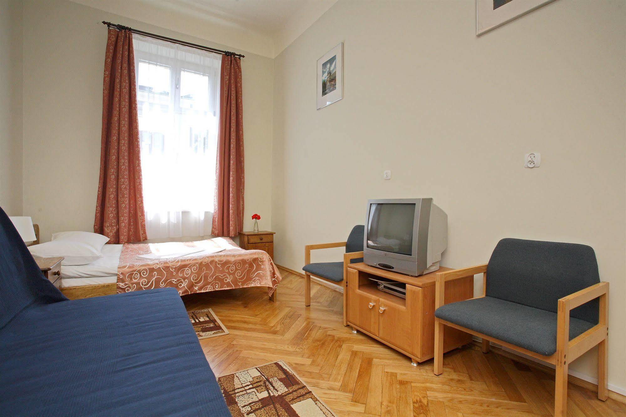 Enigma Hostel Krakow Ngoại thất bức ảnh