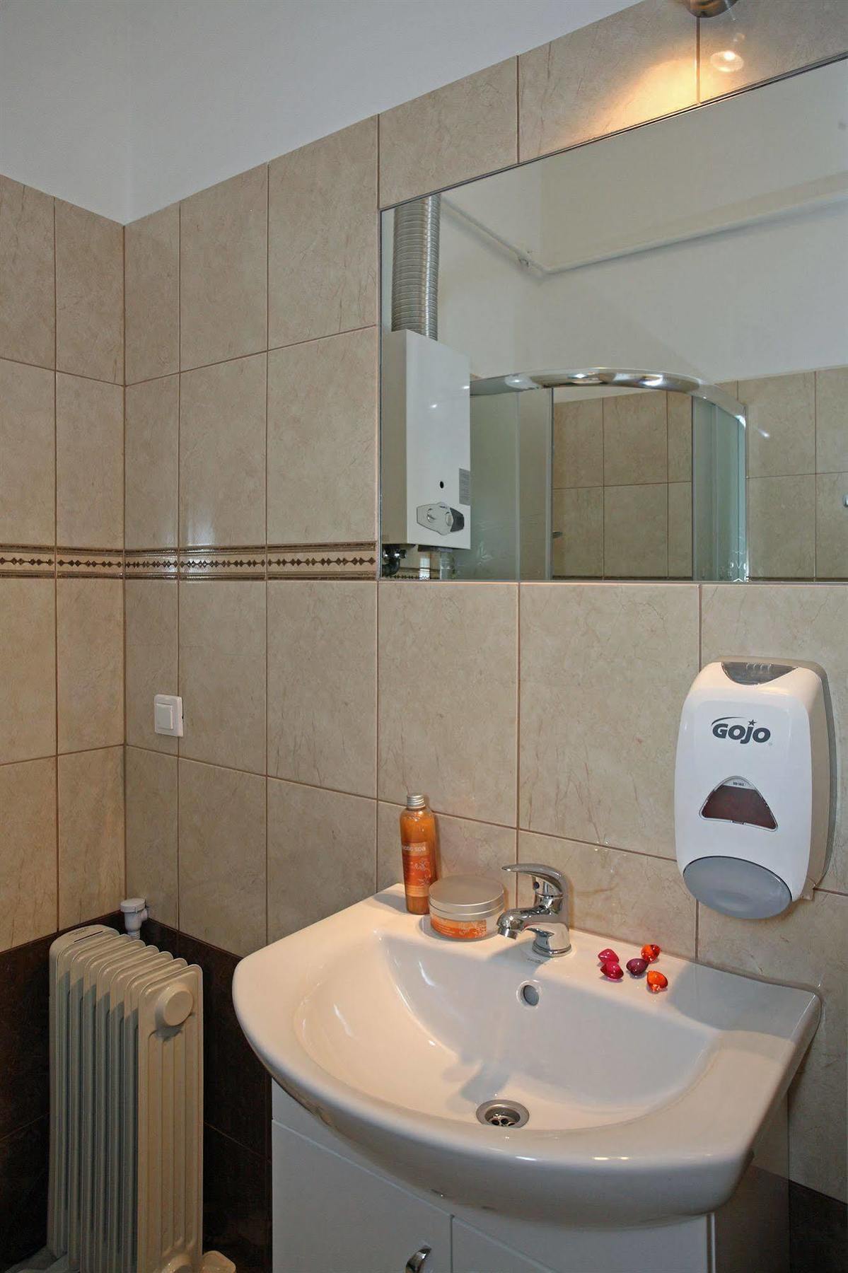 Enigma Hostel Krakow Ngoại thất bức ảnh