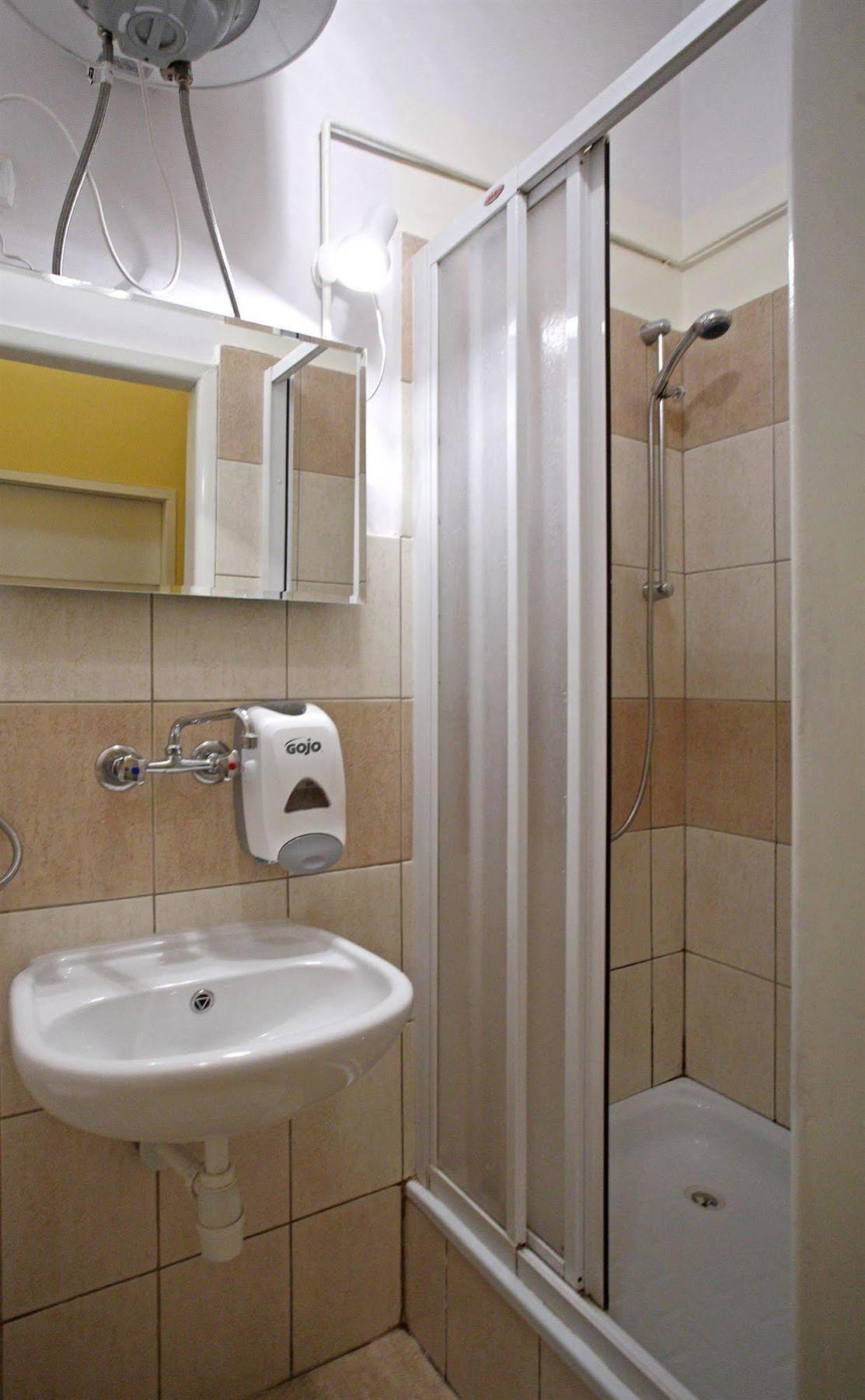 Enigma Hostel Krakow Ngoại thất bức ảnh