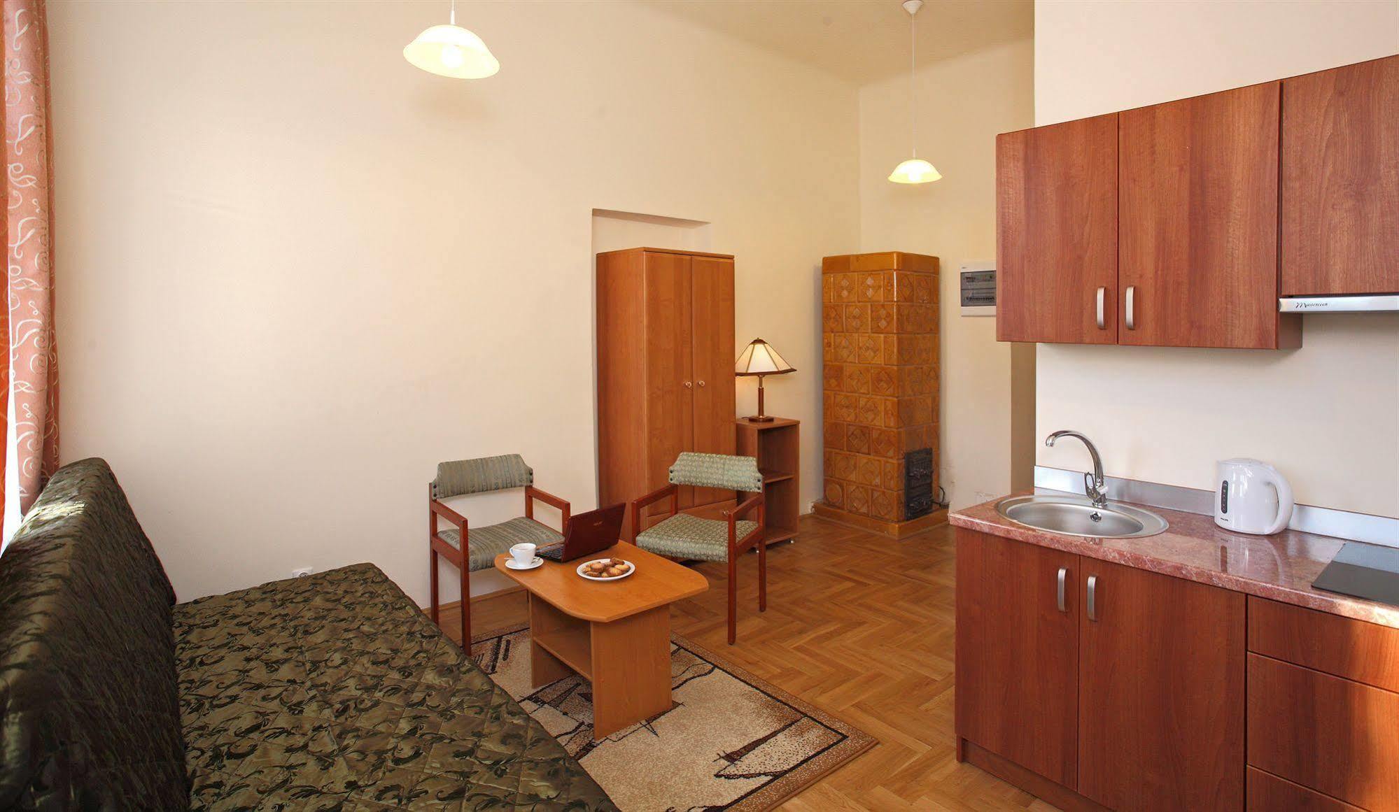 Enigma Hostel Krakow Ngoại thất bức ảnh